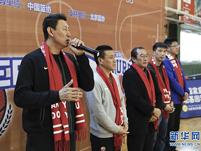国帅李楠关注青少年篮球运动