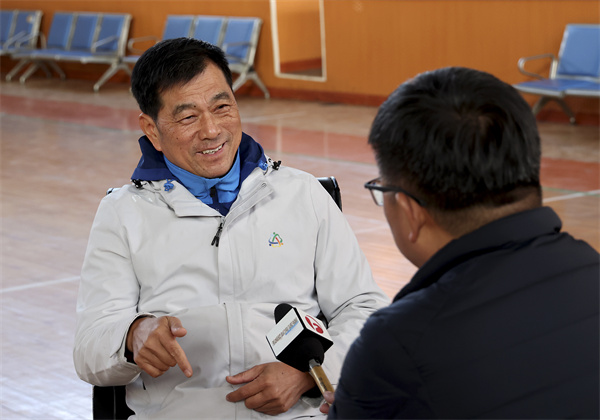 安徽省优秀社会体育指导员、凤阳县老体协副主席梅周成专访